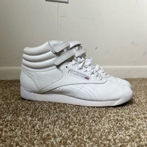 Reebok classic high top freestyle